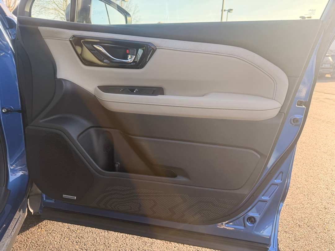 2026 Subaru Forester Limited - Image 27