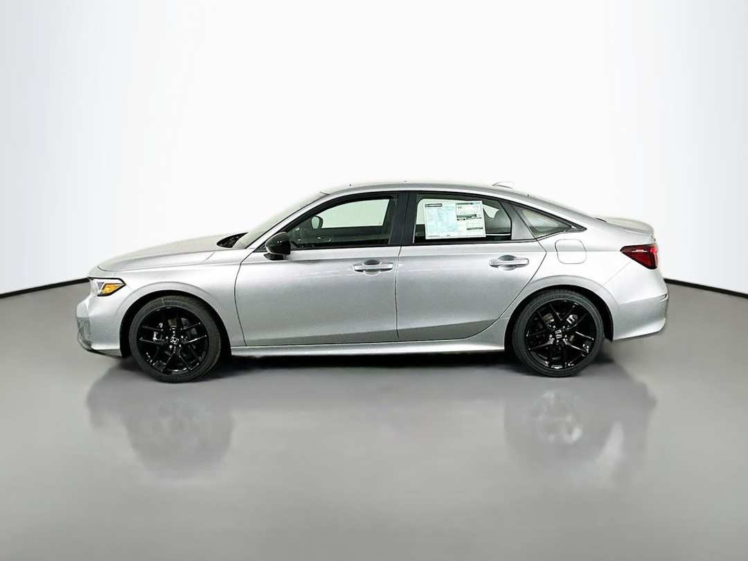 2026 Honda Civic Sport - Image 4