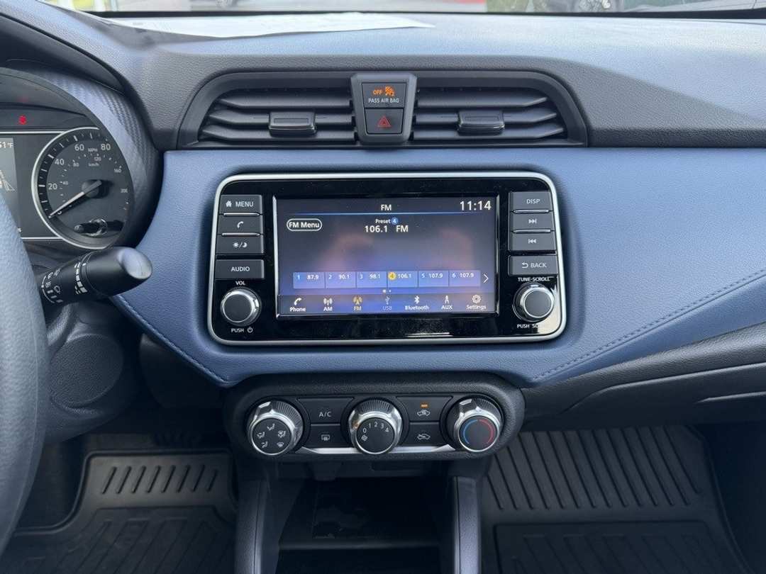 2025 Nissan Versa 1.6 SV - Image 20