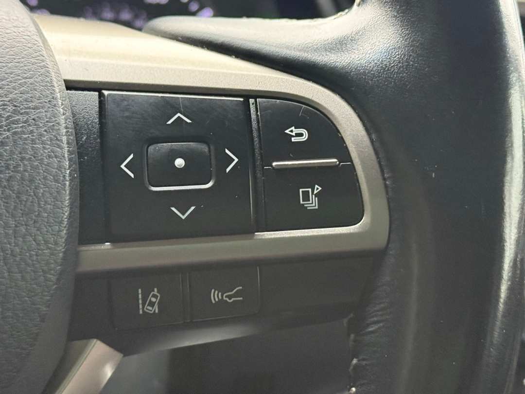 2018 Lexus RX 350L - Image 29