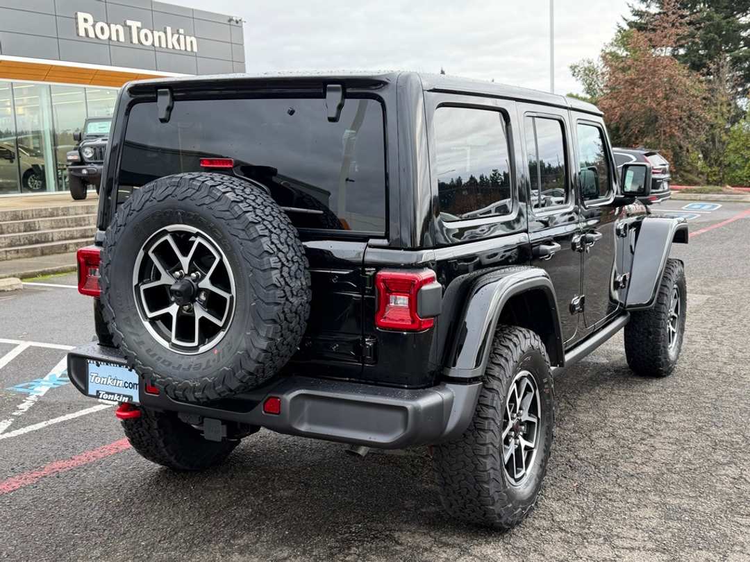 2026 Jeep Wrangler Rubicon - Image 8