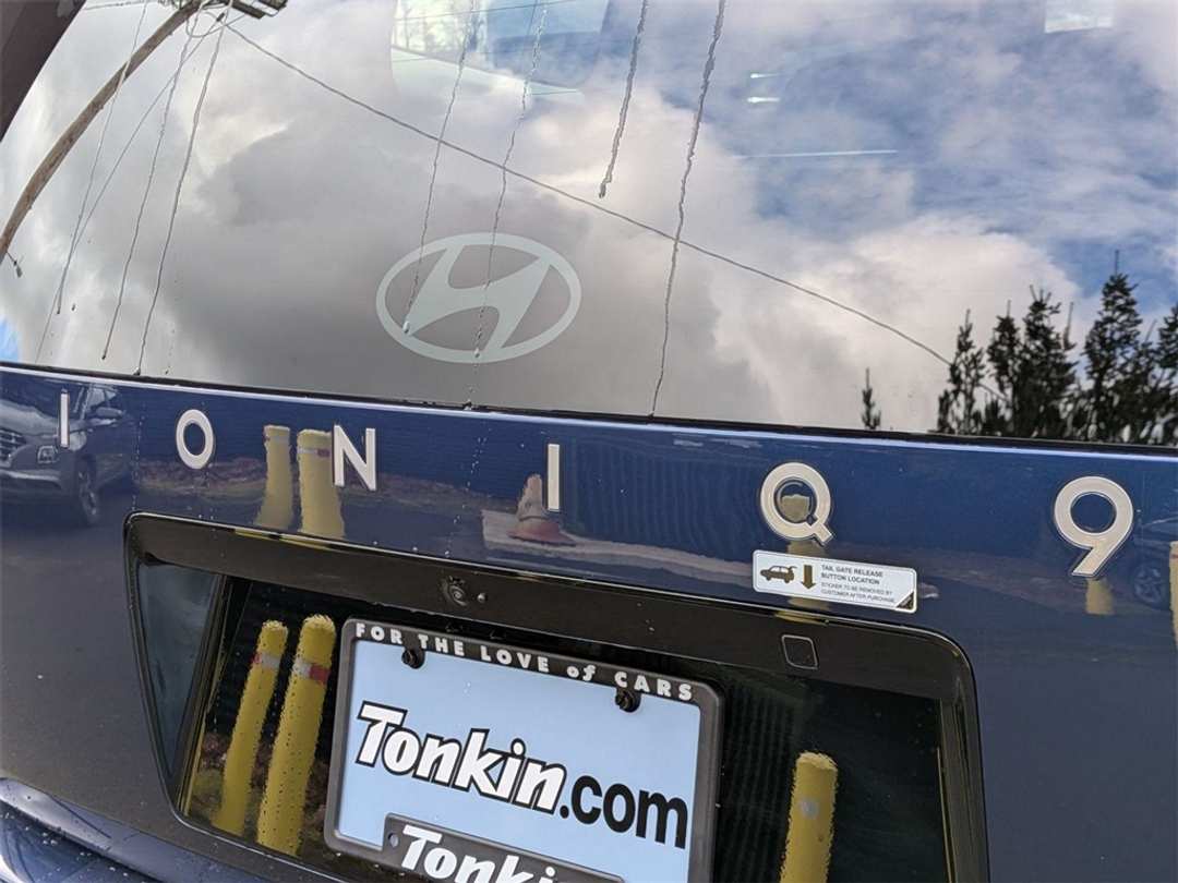 2026 Hyundai Ioniq 9 SE - Image 28