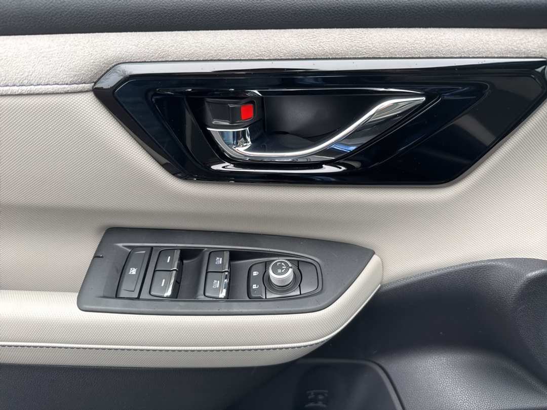 2026 Subaru Forester Limited - Image 12