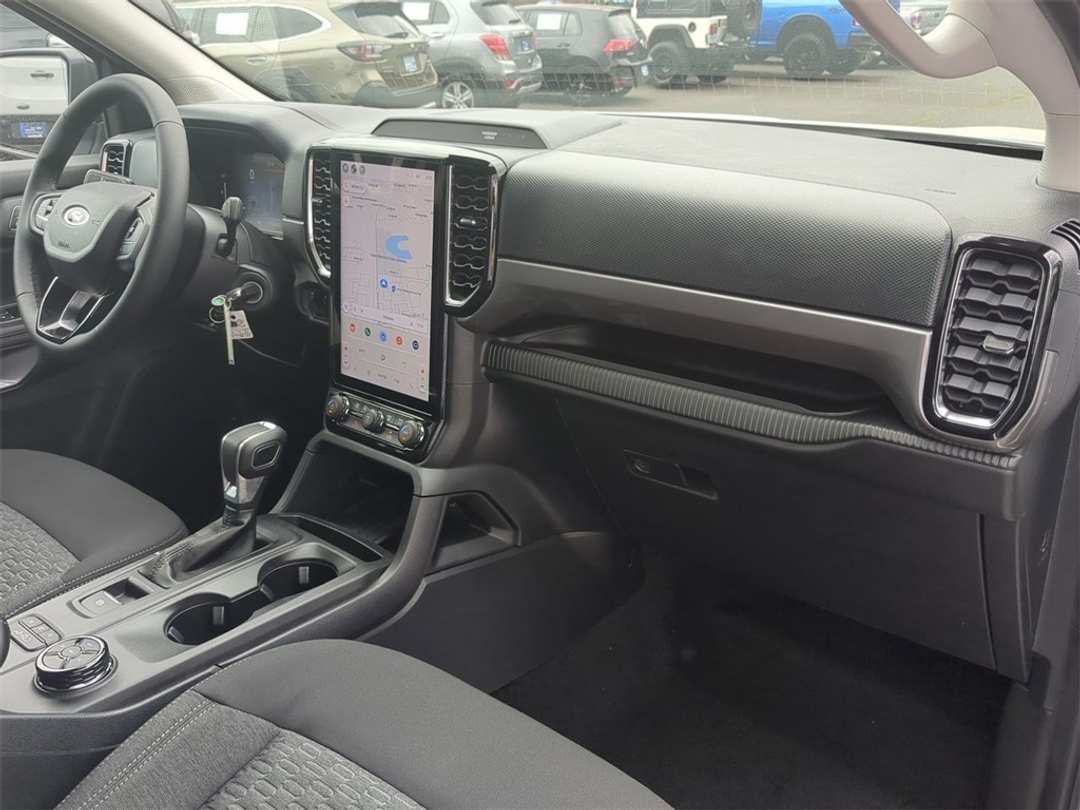 2024 Ford Ranger XLT - Image 28