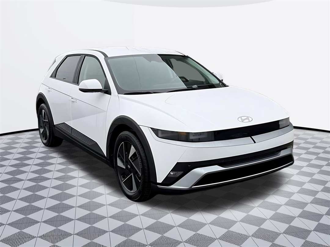 2026 Hyundai Ioniq 5 SEL - Image 2