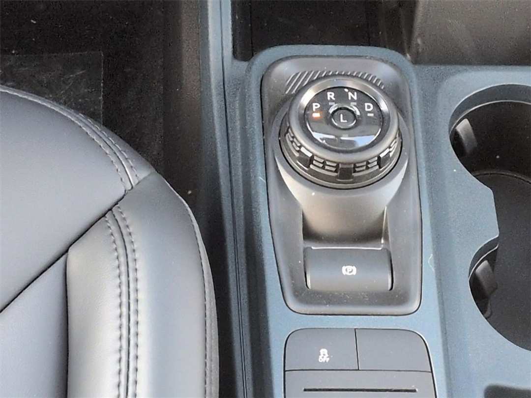 2026 Ford Maverick Lariat - Image 17