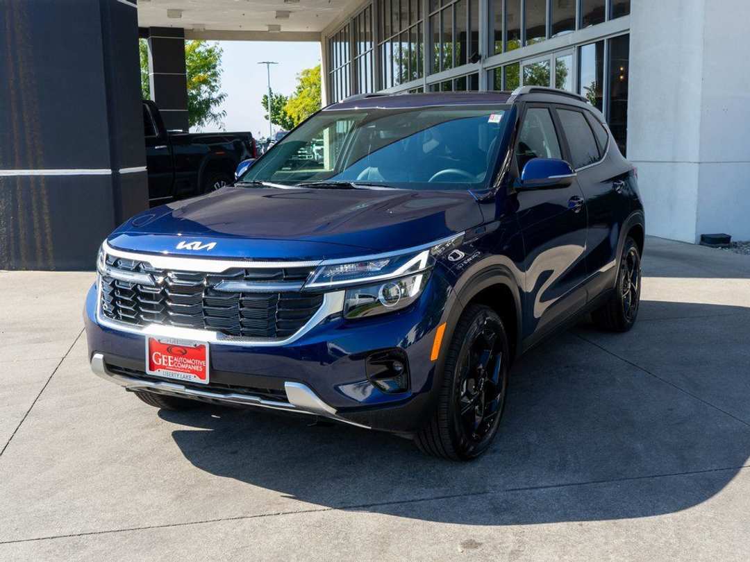 2026 Kia Seltos EX - Image 3