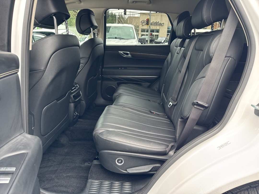 2024 Genesis Gv80 2.5T - Image 44