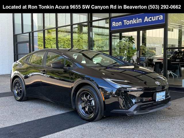 2024 Toyota Prius LE