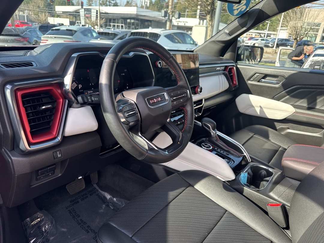 2023 GMC Canyon AT4X - Image 21