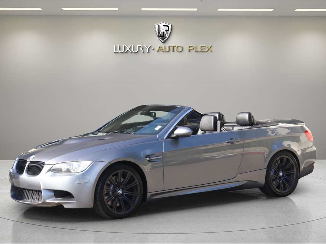 2011 BMW M3 2D - Image 2