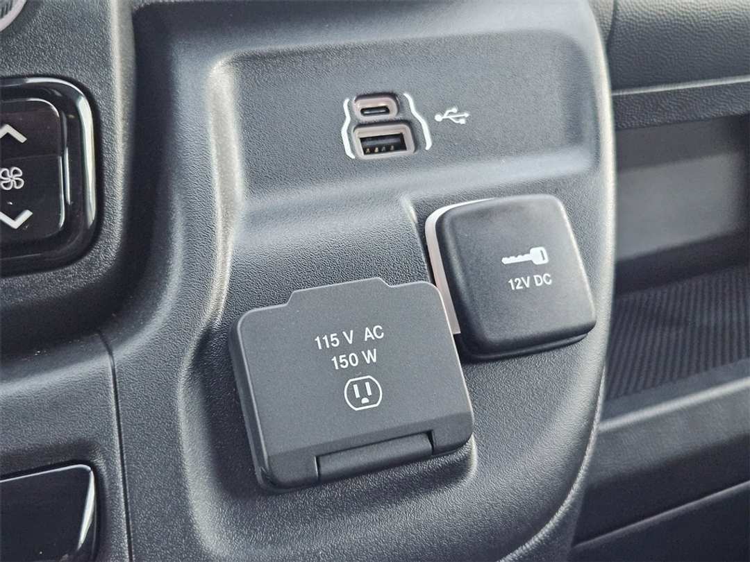 2026 Ram Promaster 1500 Low Roof - Image 24