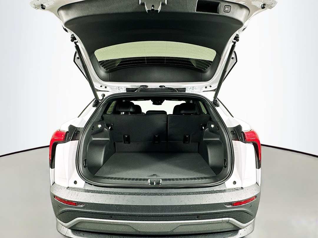 2026 Chevrolet Blazer Ev LT - Image 26