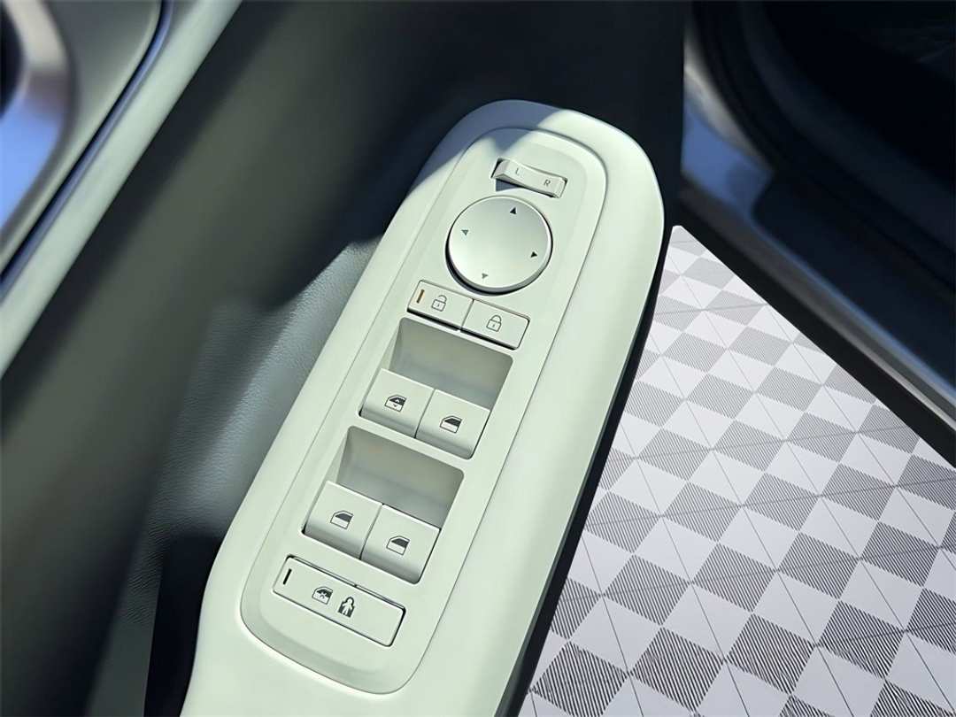 2026 Hyundai Santa Fe SE - Image 12