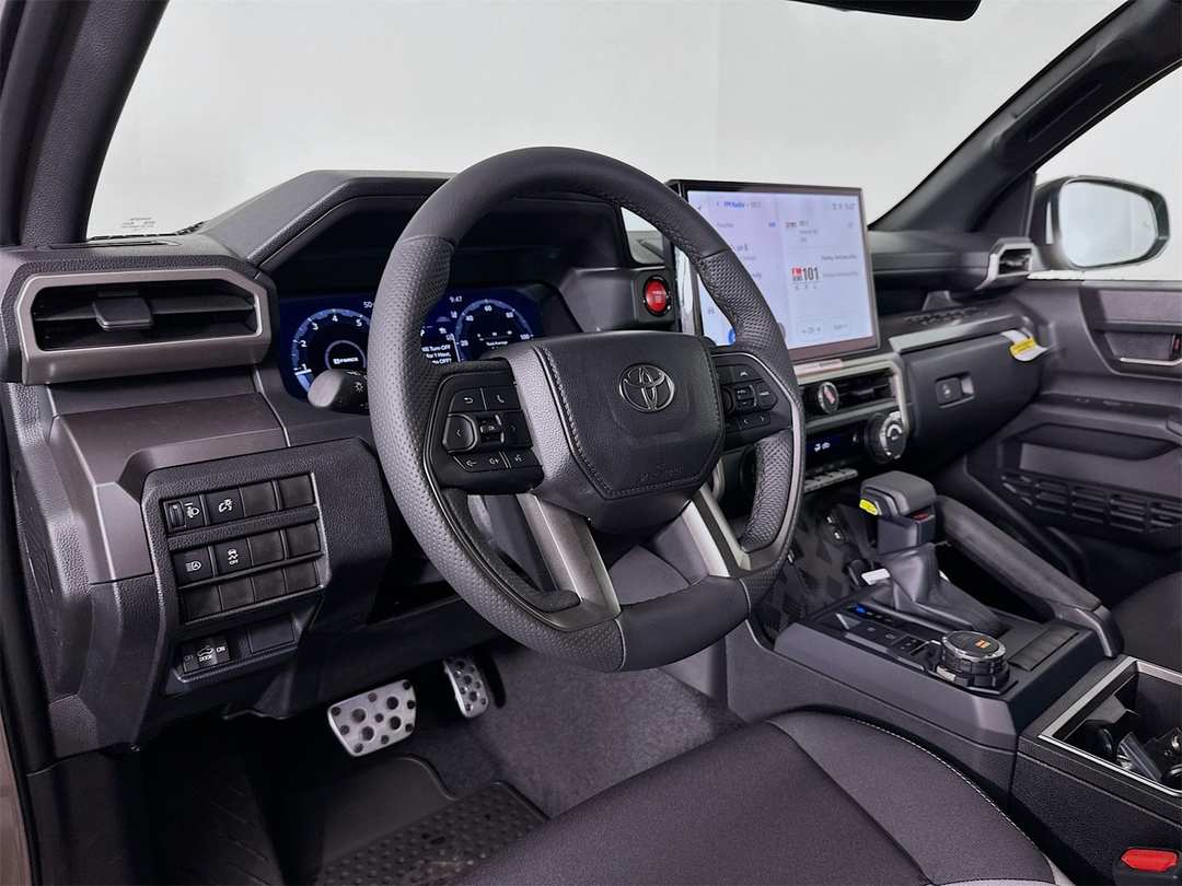 2026 Toyota Tacoma TRD Sport - Image 9