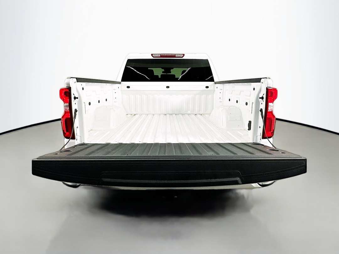 2025 Chevrolet Silverado 1500 RST - Image 27