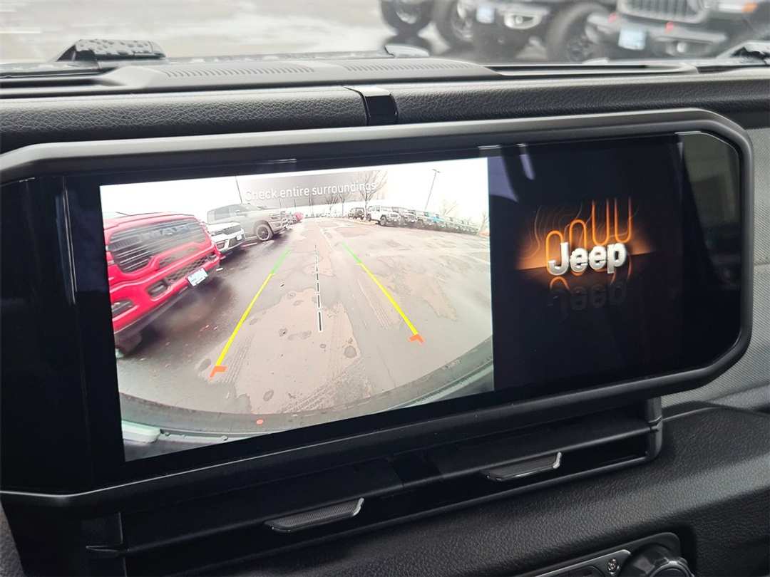 2026 Jeep Wrangler Sport - Image 21