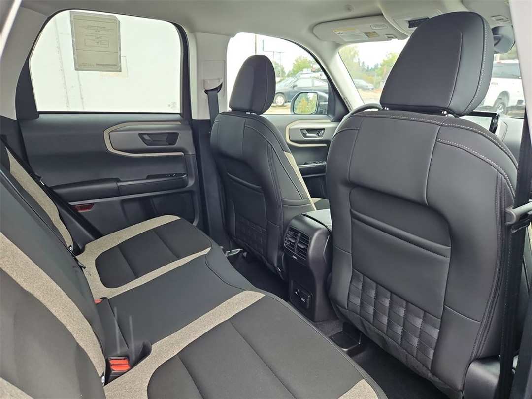 2025 Ford Bronco Sport Big Bend - Image 31