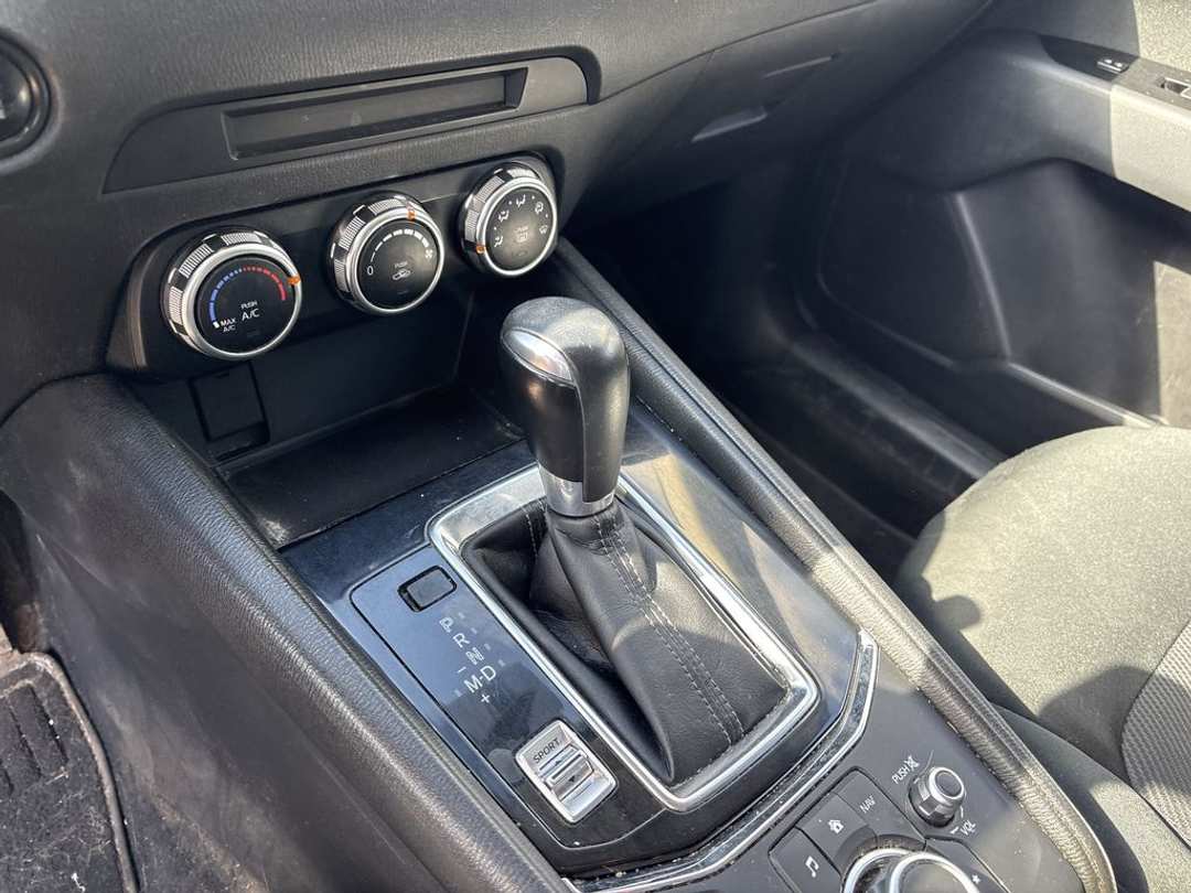 2017 MAZDA CX-5 GX - Image 3