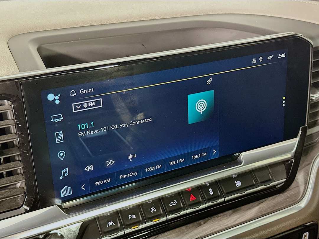 2022 Chevrolet Silverado 1500 LTZ - Image 16