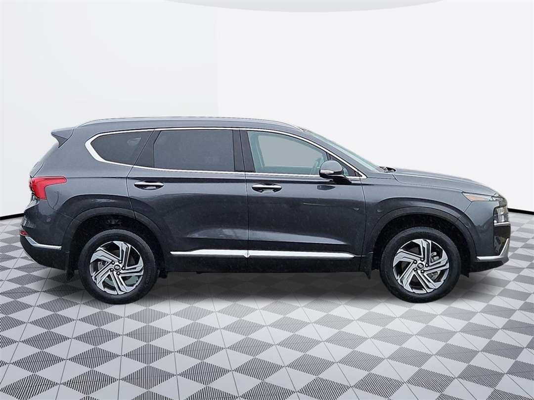 2023 Hyundai Santa Fe SEL - Image 7