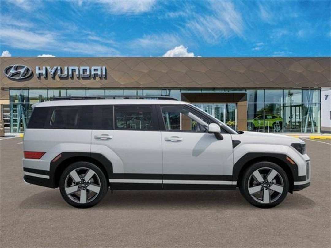 2026 Hyundai Santa Fe Limited - Image 7