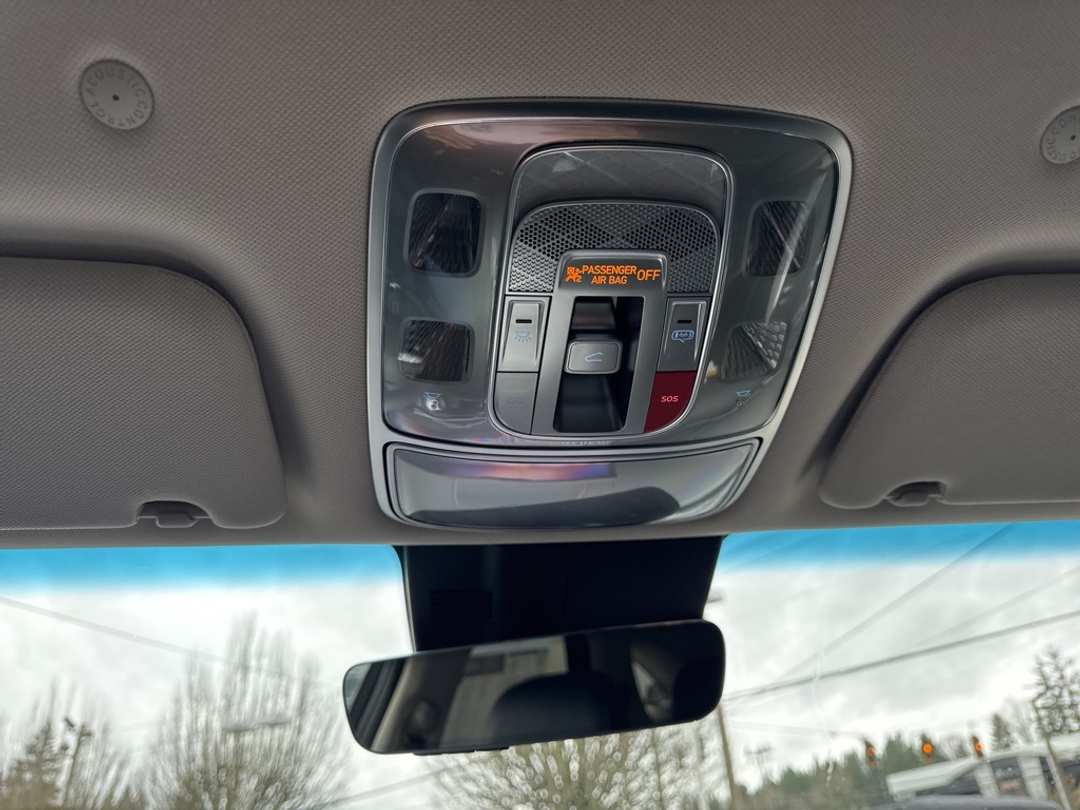 2026 Genesis Gv70 2.5T Advanced - Image 34