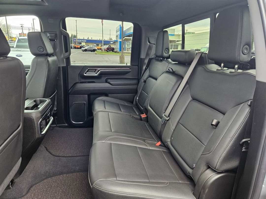 2024 Chevrolet Silverado 3500Hd LTZ - Image 30