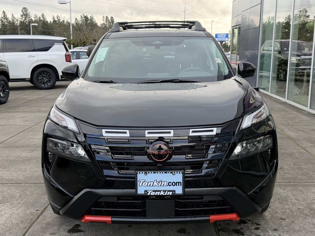 2026 Nissan Rogue Rock Creek - Image 3