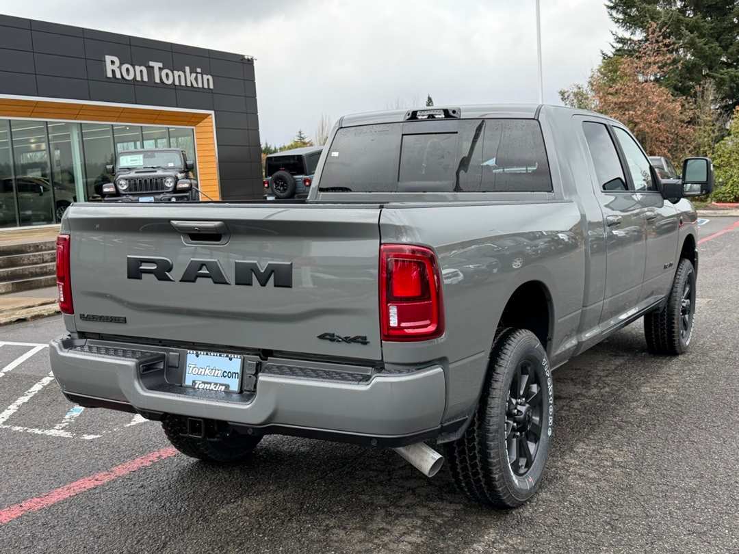 2026 Ram 3500 Laramie - Image 8