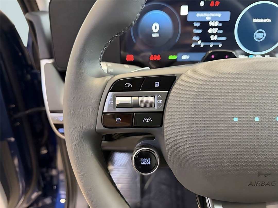 2026 Hyundai Ioniq 5 Limited - Image 12