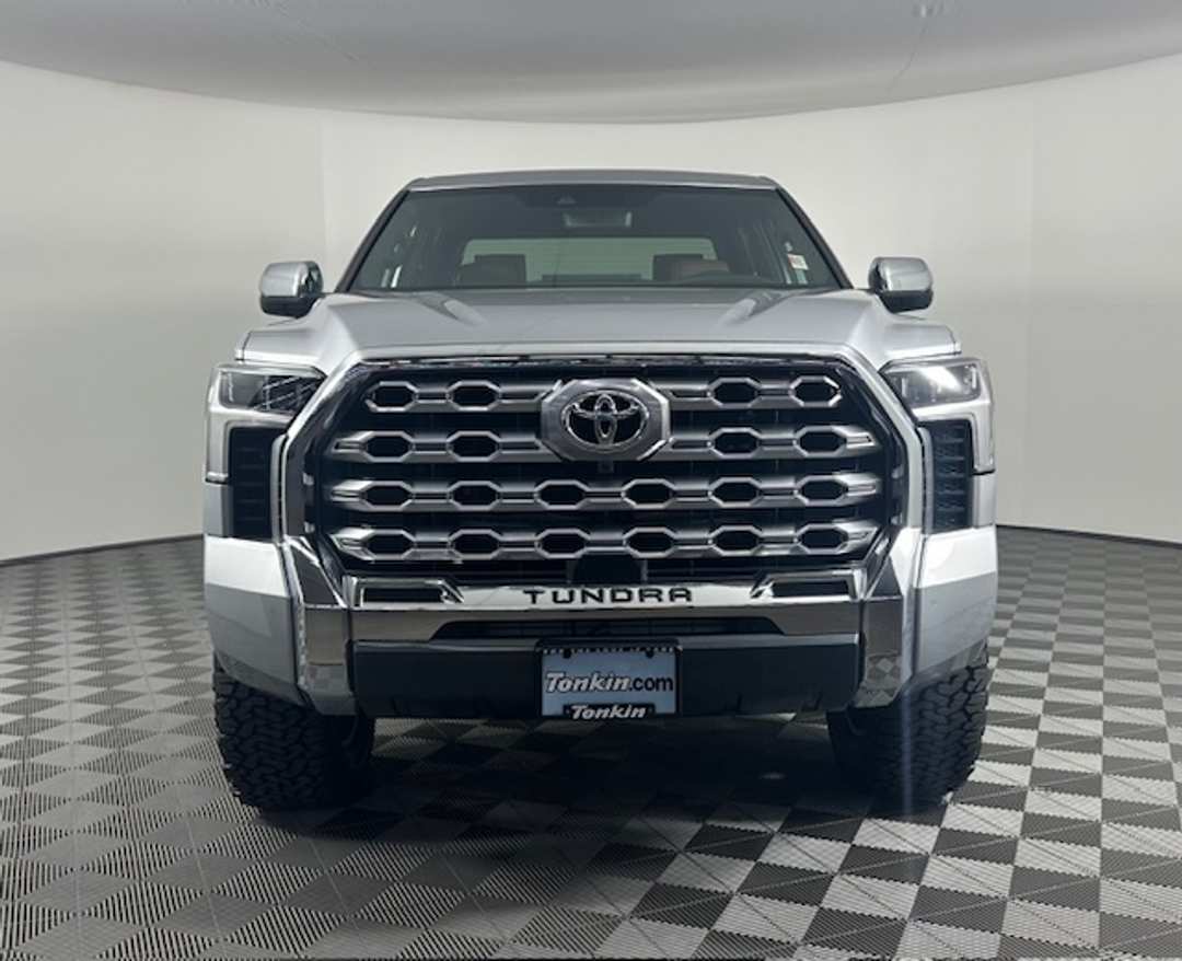 Toyota Tundra - Image 4