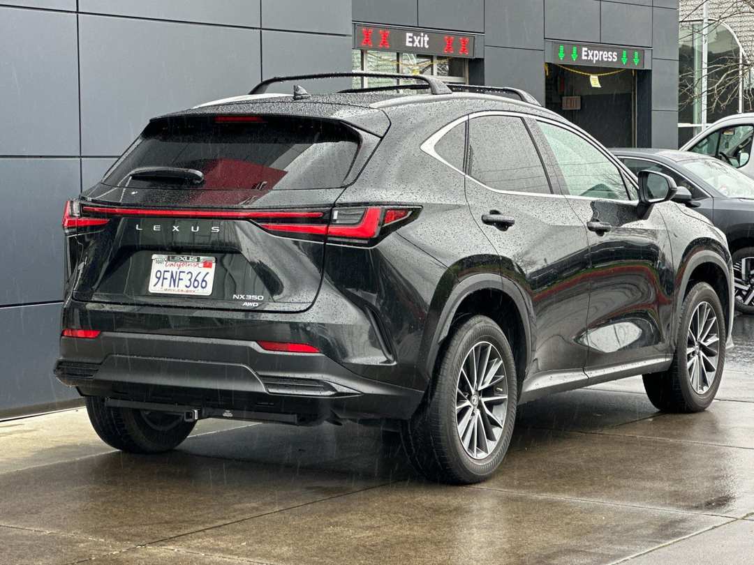2023 Lexus NX 350 Premium - Image 3