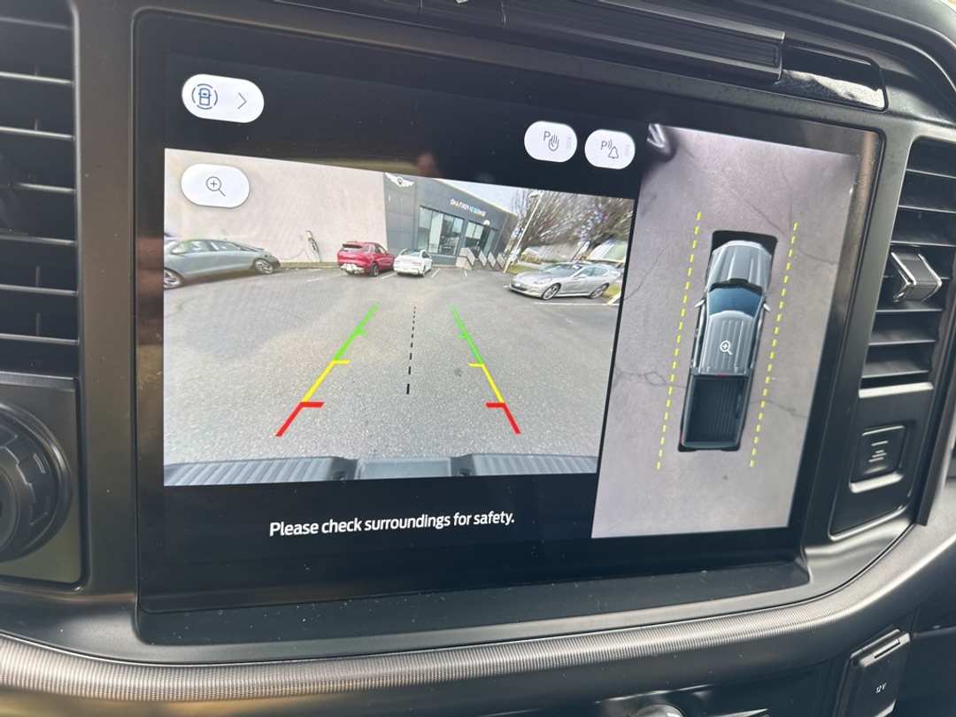 2025 Ford F-150 Lariat - Image 4