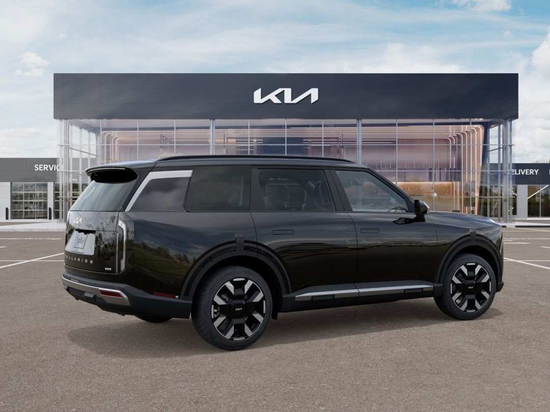 2027 Kia Telluride S - Image 6