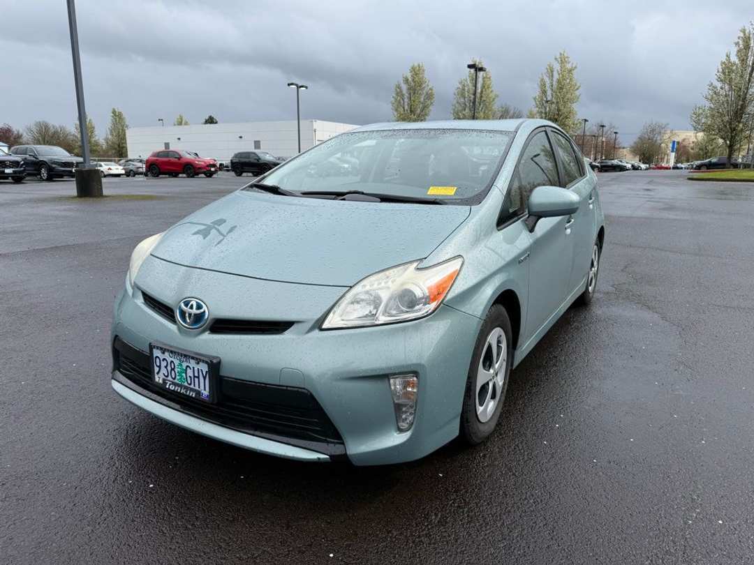 2013 Toyota Prius - Image 3
