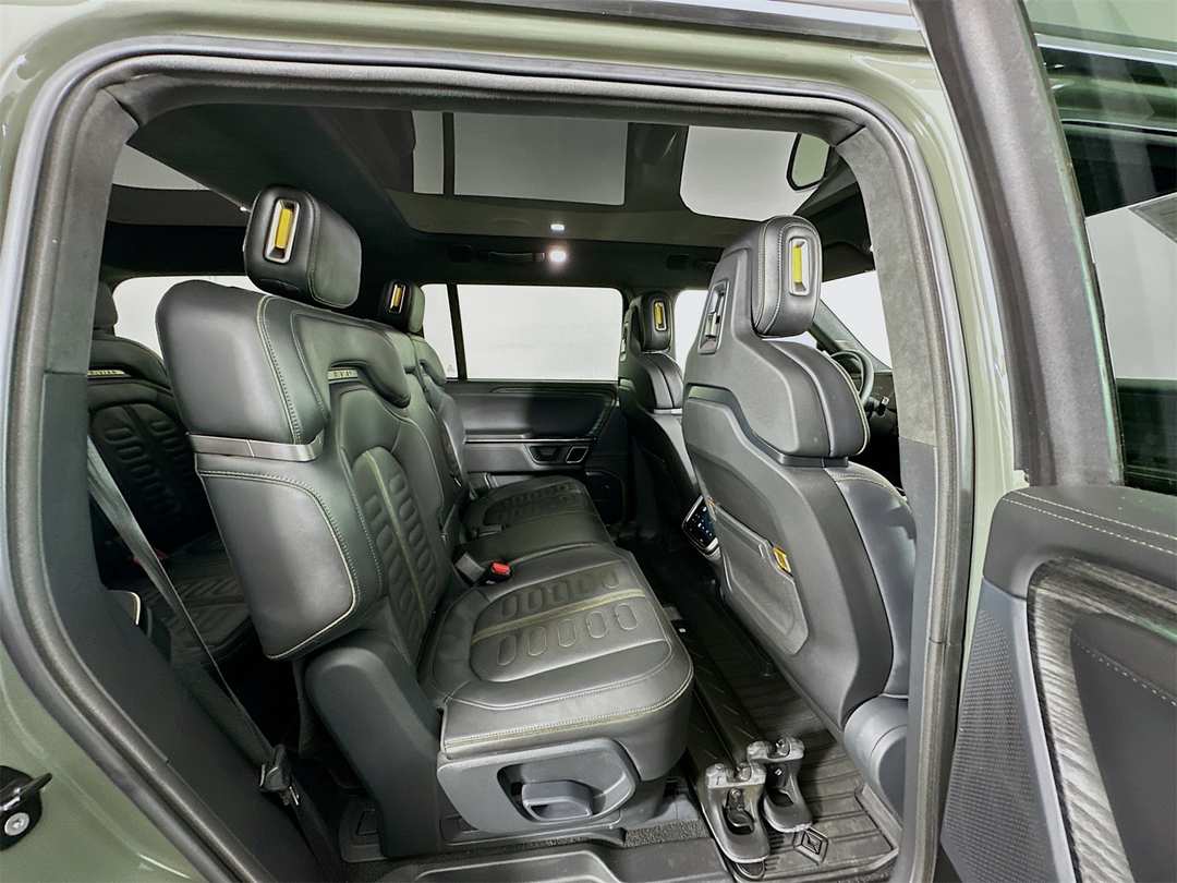 2022 Rivian R1S Launch Edition - Image 29