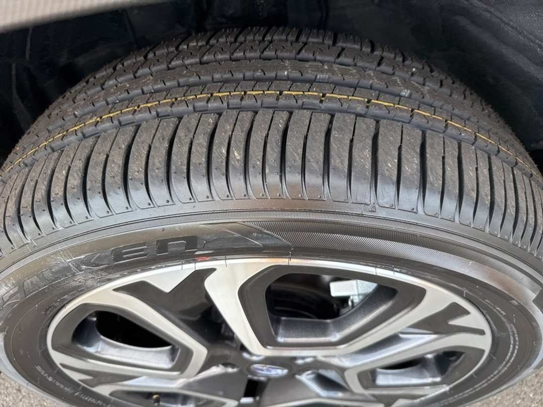 2026 Subaru Ascent Limited - Image 10