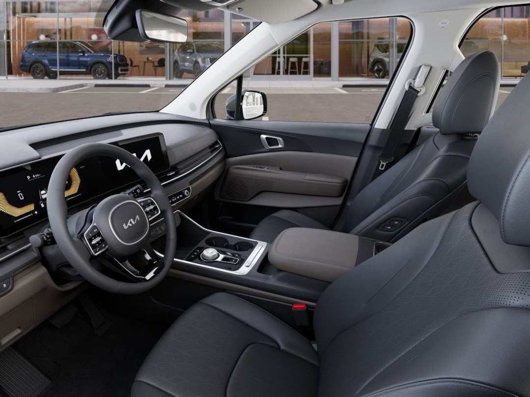 2026 Kia Carnival EX - Image 17