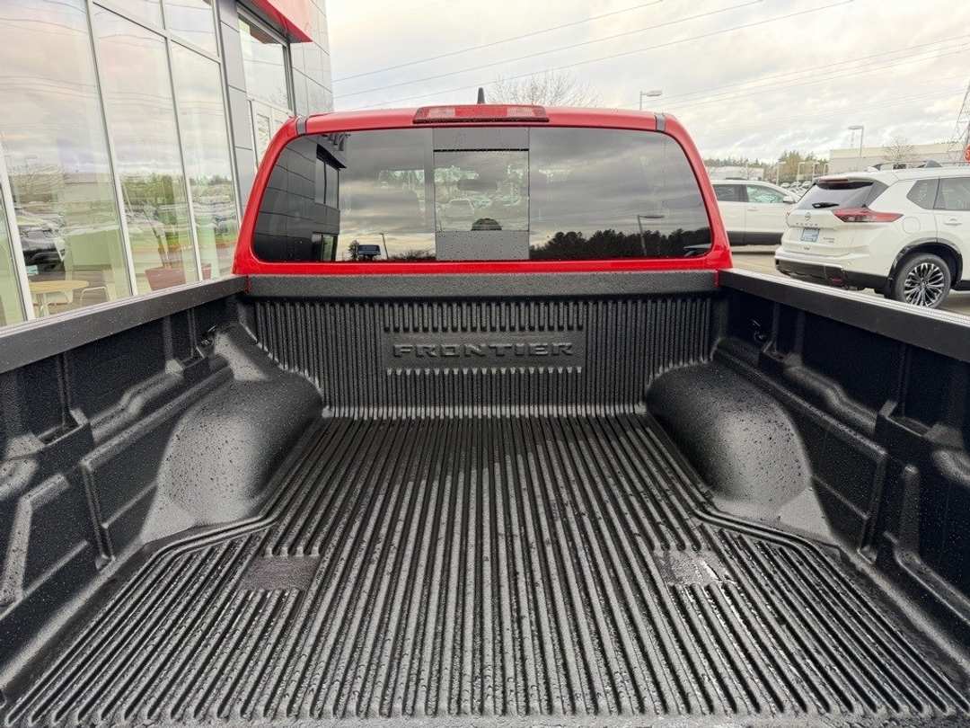 2026 Nissan Frontier SV - Image 10