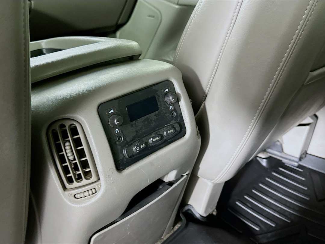 2006 Chevrolet Silverado 2500Hd LT - Image 24