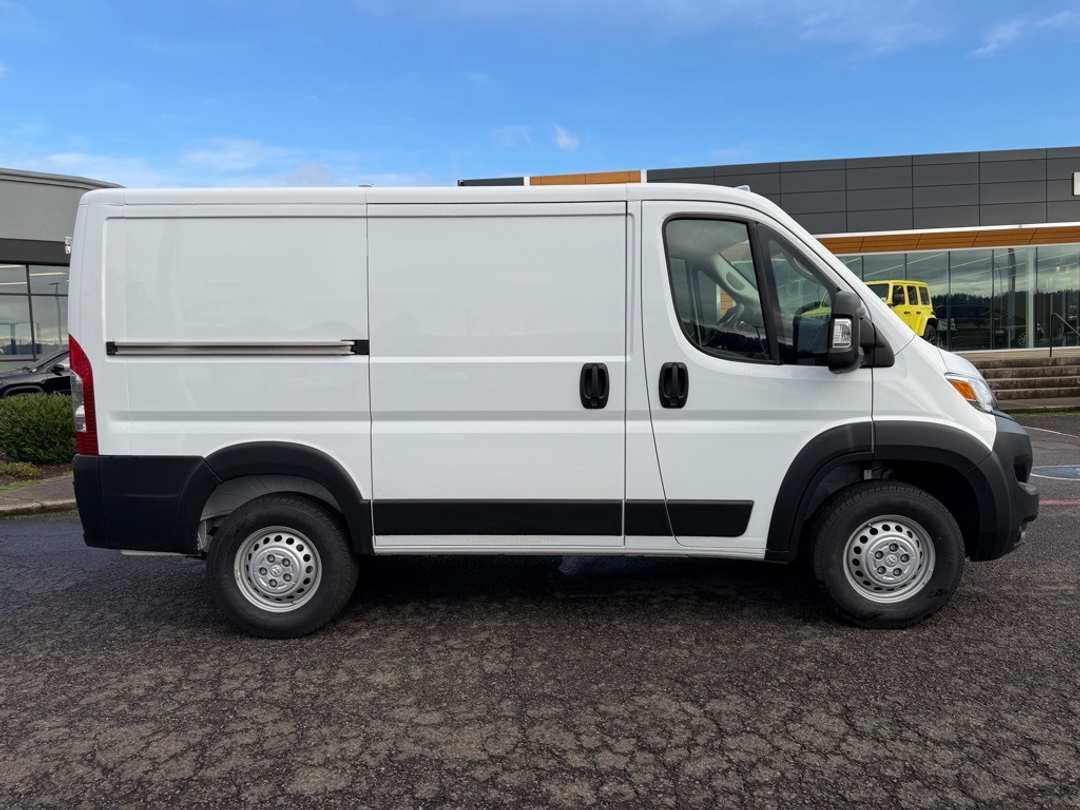 2026 Ram Promaster 1500 Low Roof - Image 9