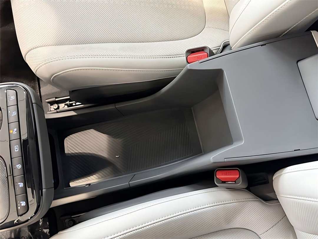 2026 Hyundai Ioniq 5 Limited - Image 25