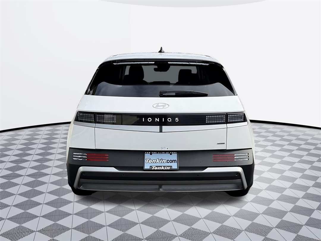 2026 Hyundai Ioniq 5 SE - Image 6