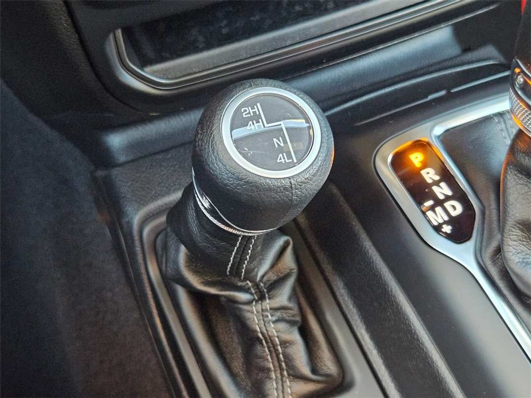 2026 Jeep Gladiator Sport - Image 24