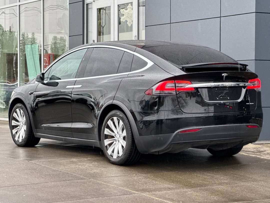2020 Tesla Model X Long Range - Image 5