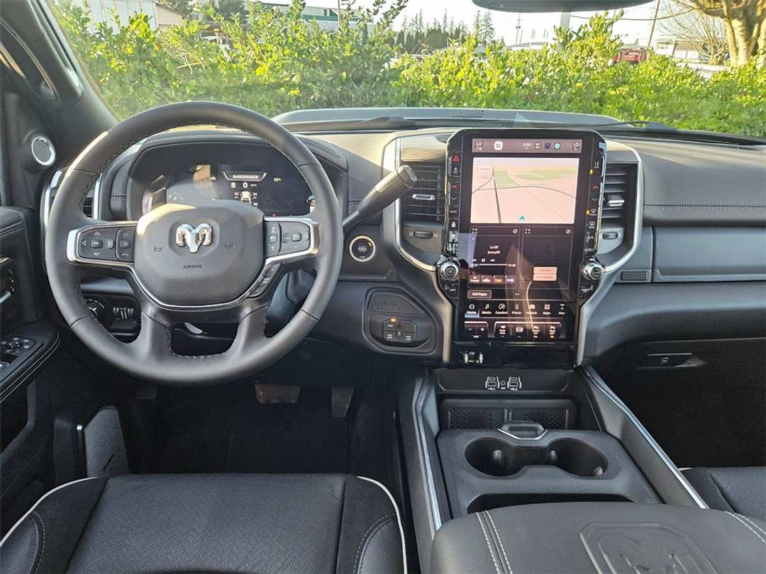2026 Ram 2500 Laramie - Image 28