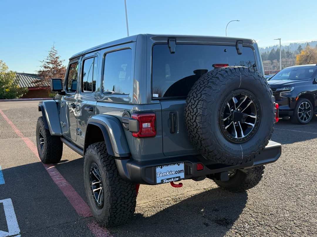 2026 Jeep Wrangler Rubicon - Image 5