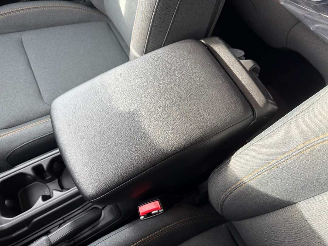 2026 Jeep Wrangler Willys - Image 25