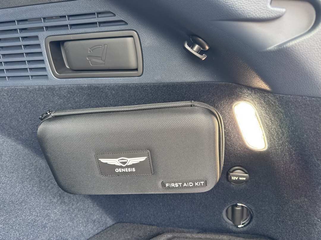 2026 Genesis Gv70 2.5T Sport Prestige - Image 13